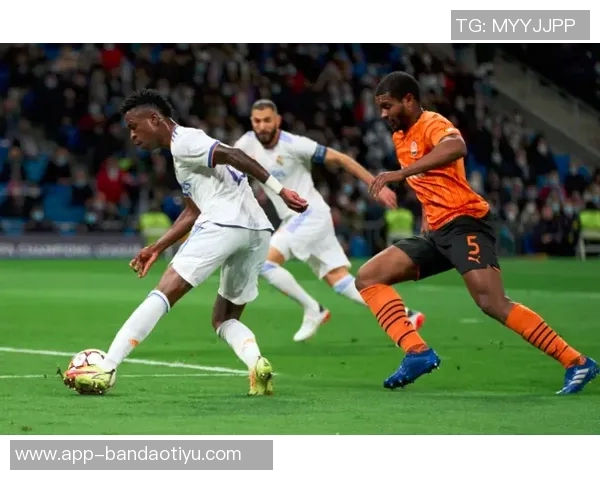 维尼修斯状态低迷近10场比赛无进球无助攻本场表现惨淡