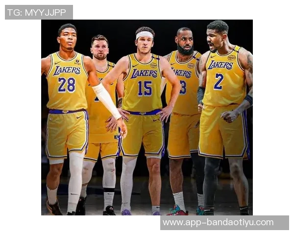 东契奇缺阵五场湖人战绩喜人四胜一负展现强大实力 东契奇缺阵五场湖人战绩喜人四胜一负展现强大实力