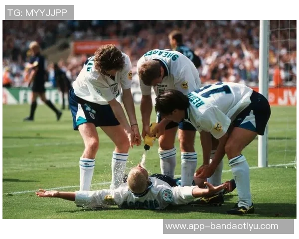 加斯科因赛前豪饮九杯白兰地下半场双响成全场最佳表现 加斯科因赛前豪饮九杯白兰地下半场双响成全场最佳表现